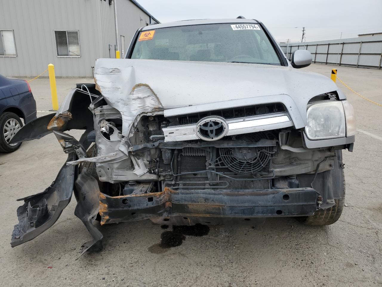 Photo 4 VIN: 5TDZT34A65S245764 - TOYOTA SEQUOIA 