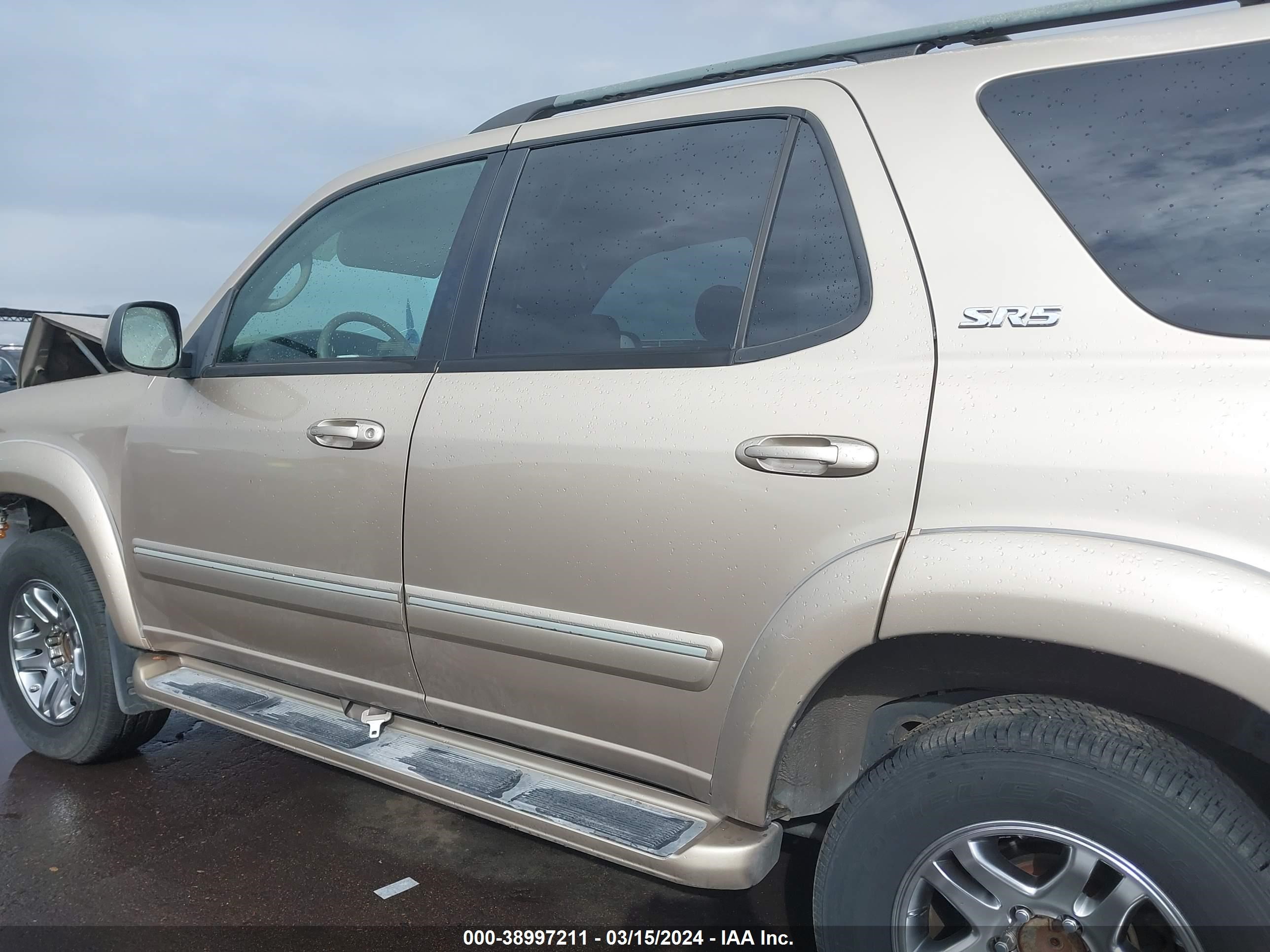 Photo 14 VIN: 5TDZT34A67S287452 - TOYOTA SEQUOIA 