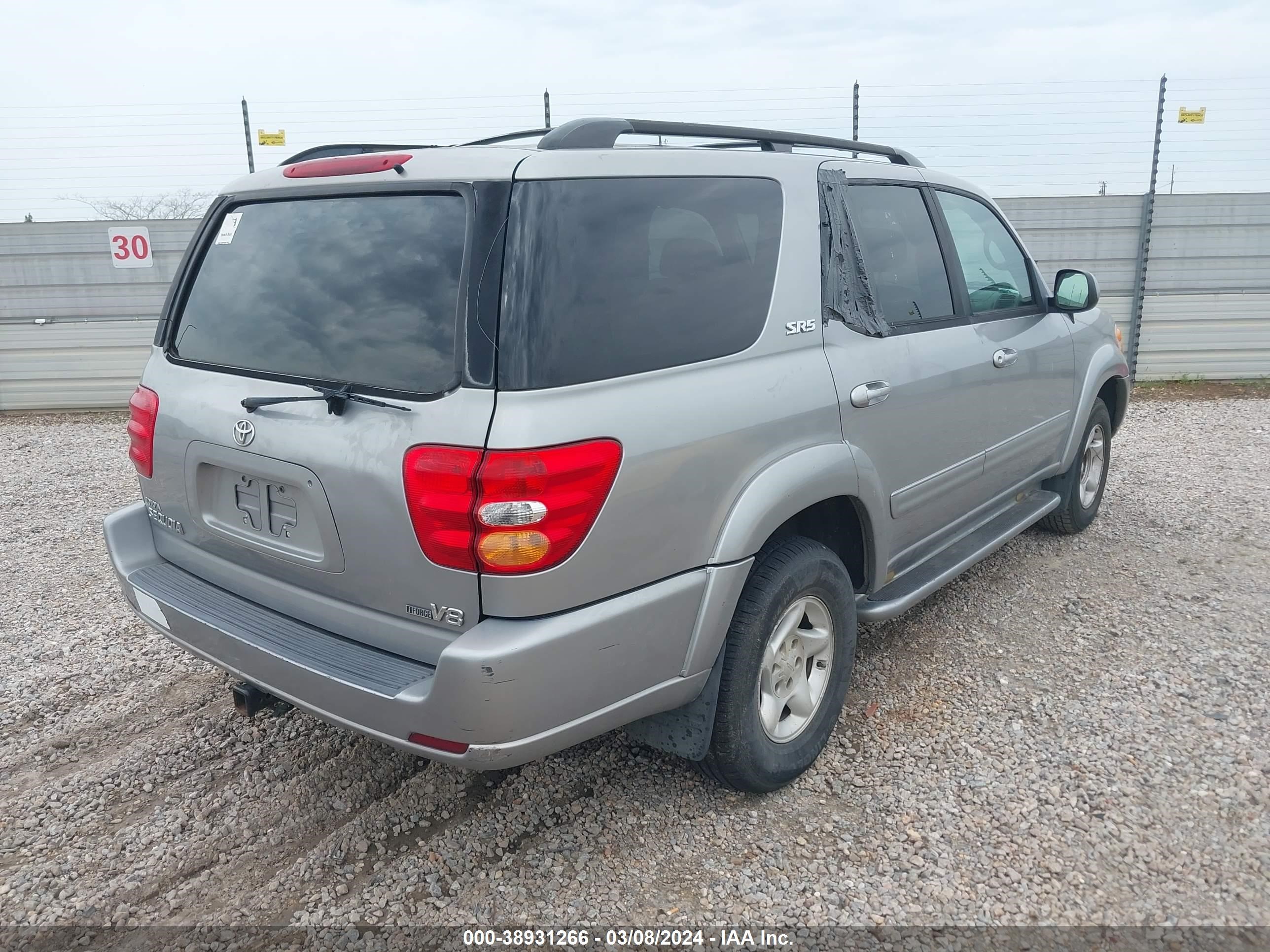 Photo 3 VIN: 5TDZT34A72S110322 - TOYOTA SEQUOIA 