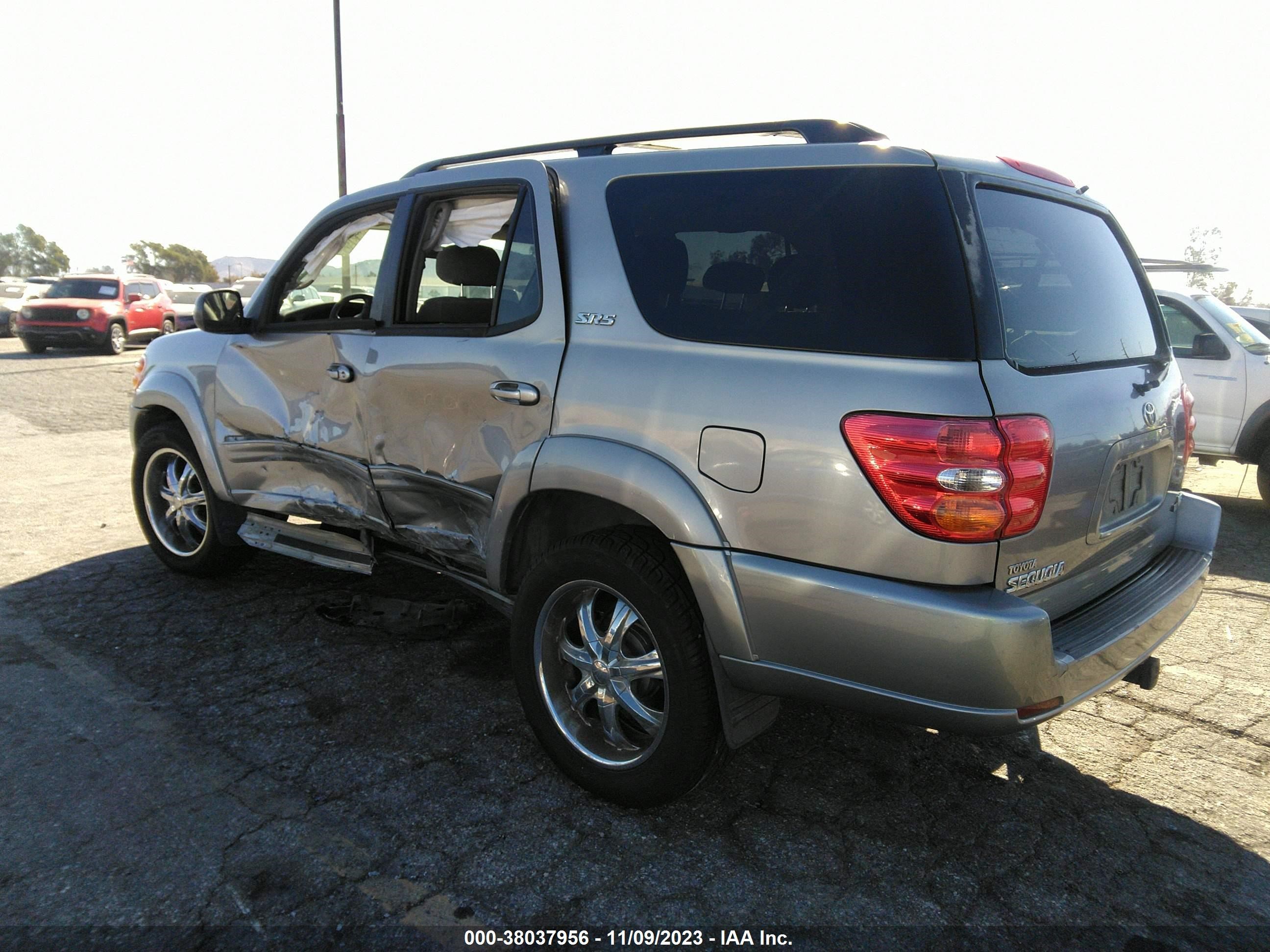 Photo 2 VIN: 5TDZT34A72S119036 - TOYOTA SEQUOIA 