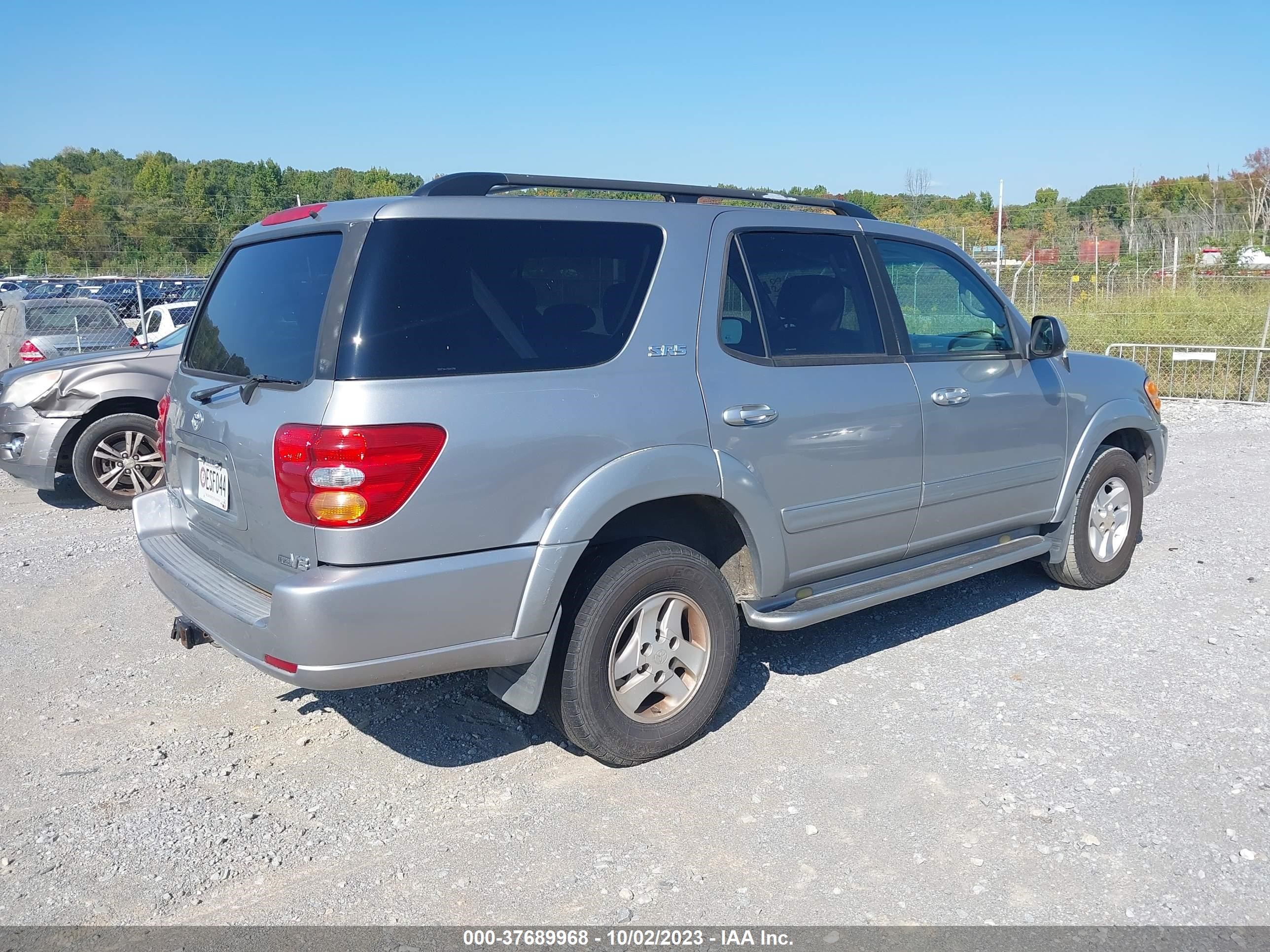 Photo 3 VIN: 5TDZT34A73S143760 - TOYOTA SEQUOIA 