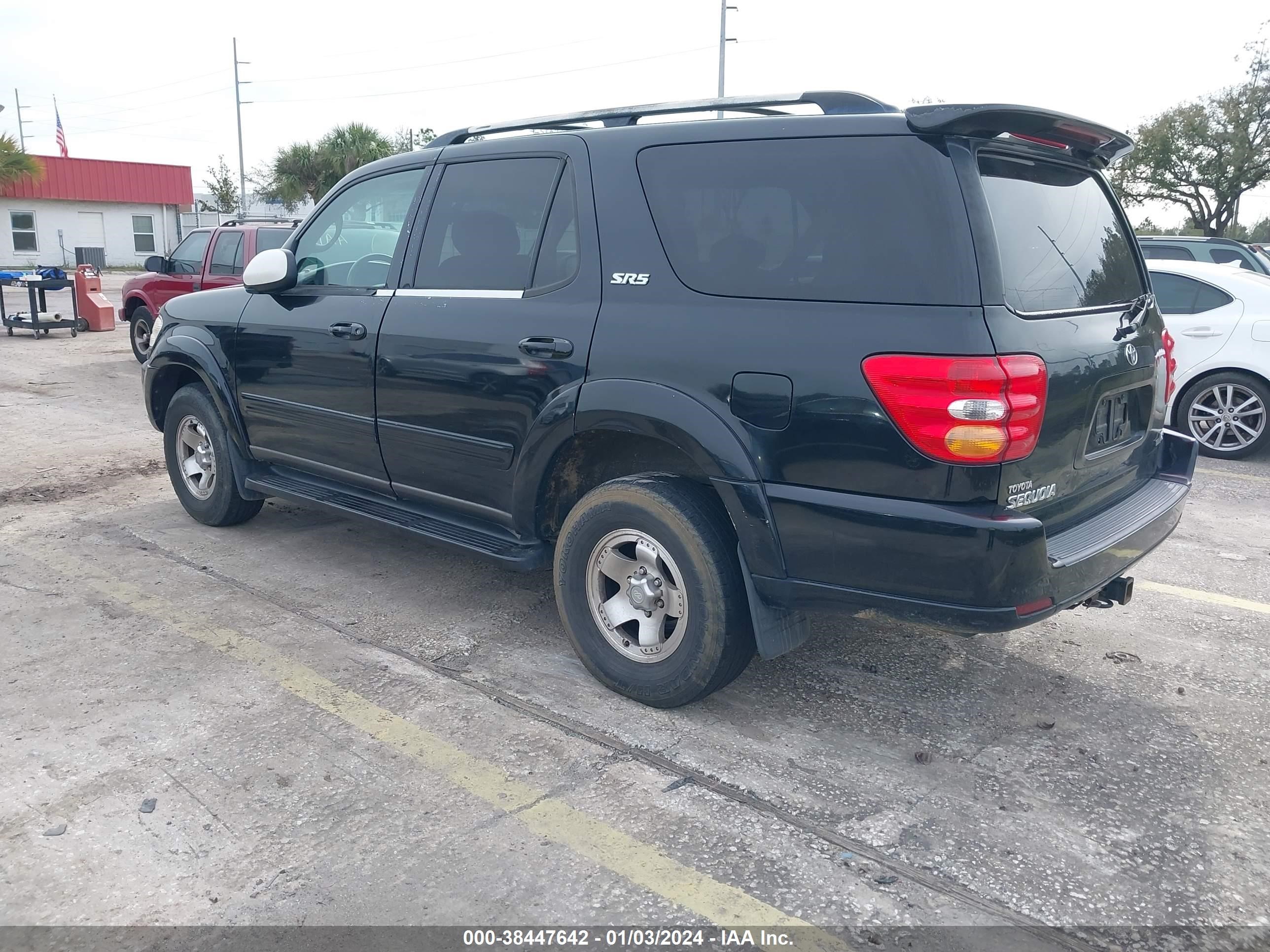 Photo 2 VIN: 5TDZT34A83S195043 - TOYOTA SEQUOIA 