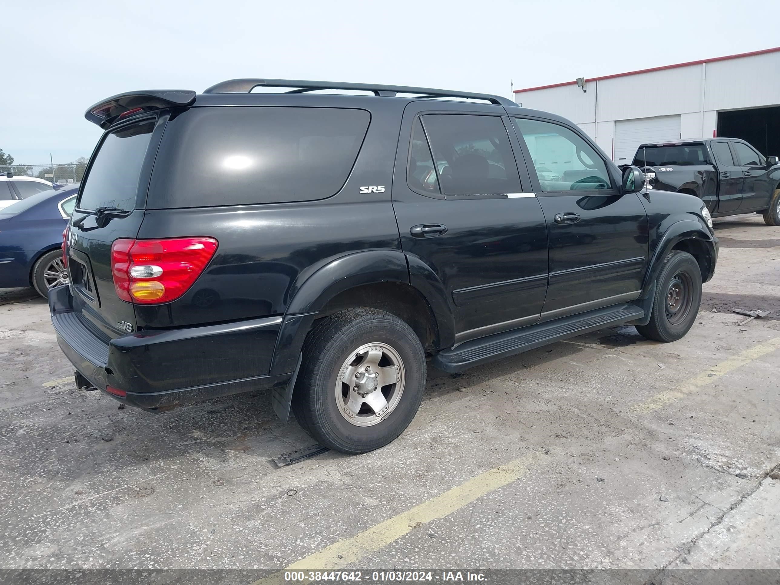 Photo 3 VIN: 5TDZT34A83S195043 - TOYOTA SEQUOIA 