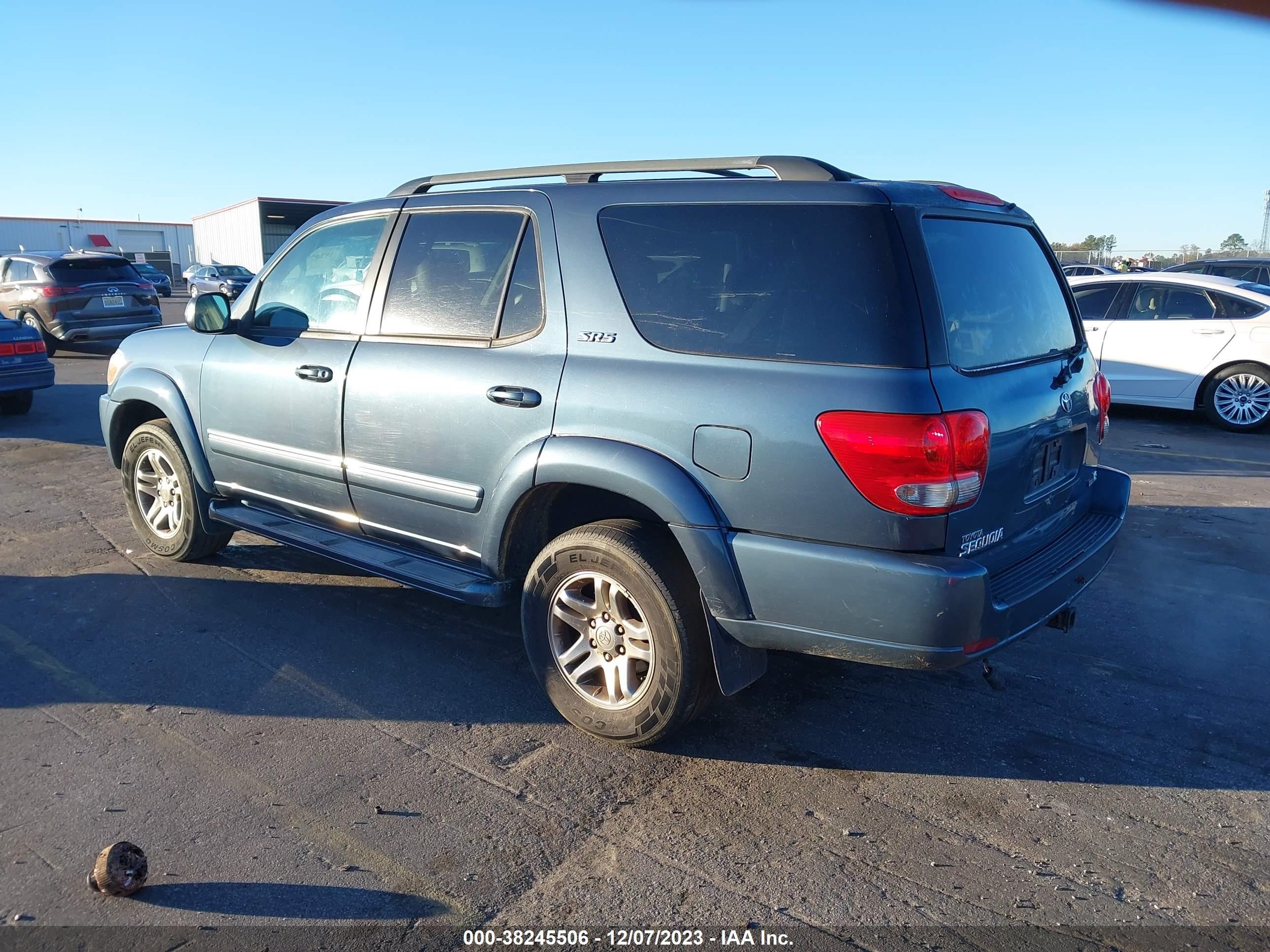 Photo 2 VIN: 5TDZT34A85S258886 - TOYOTA SEQUOIA 