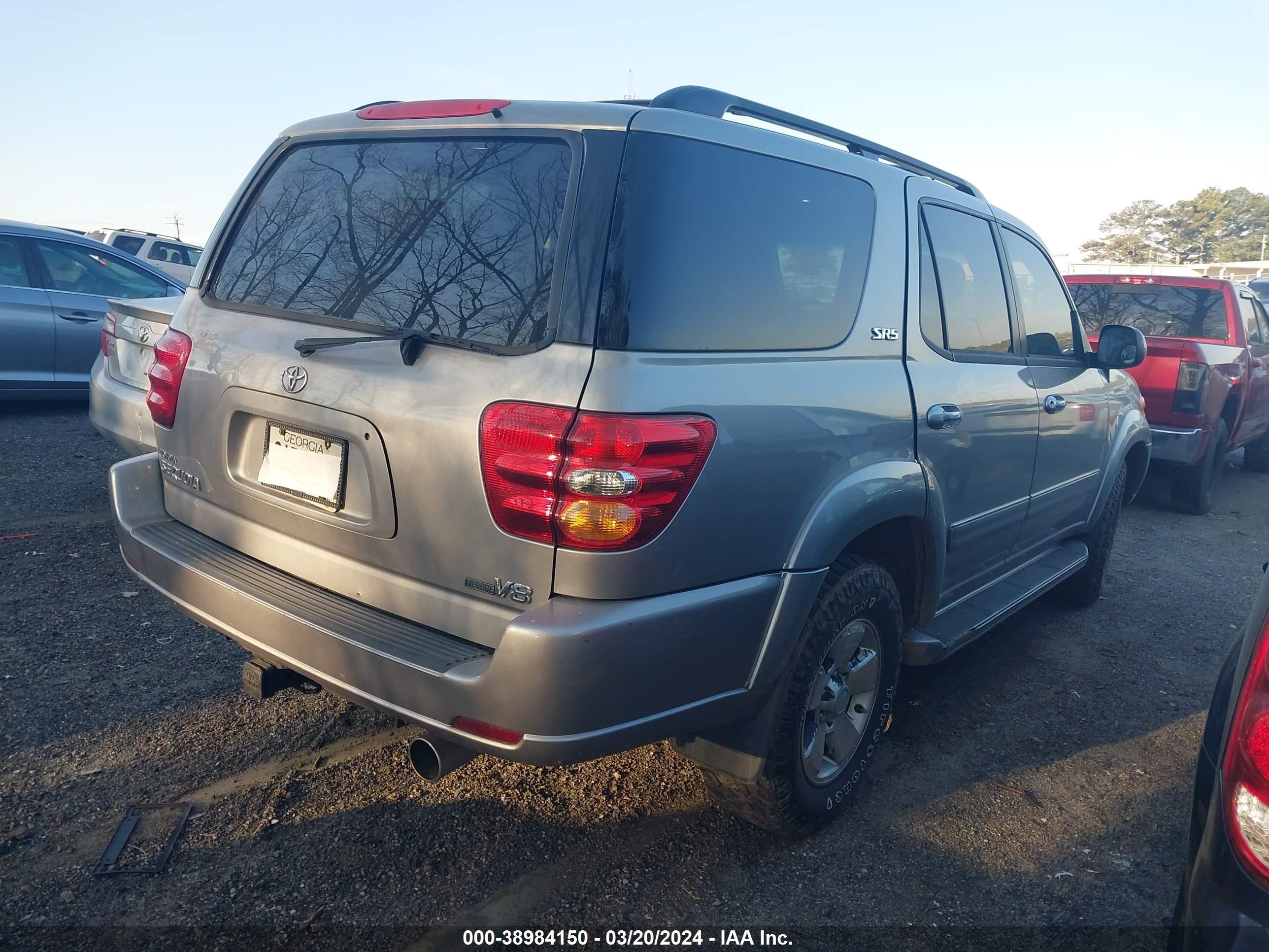 Photo 3 VIN: 5TDZT34AX3S140528 - TOYOTA SEQUOIA 