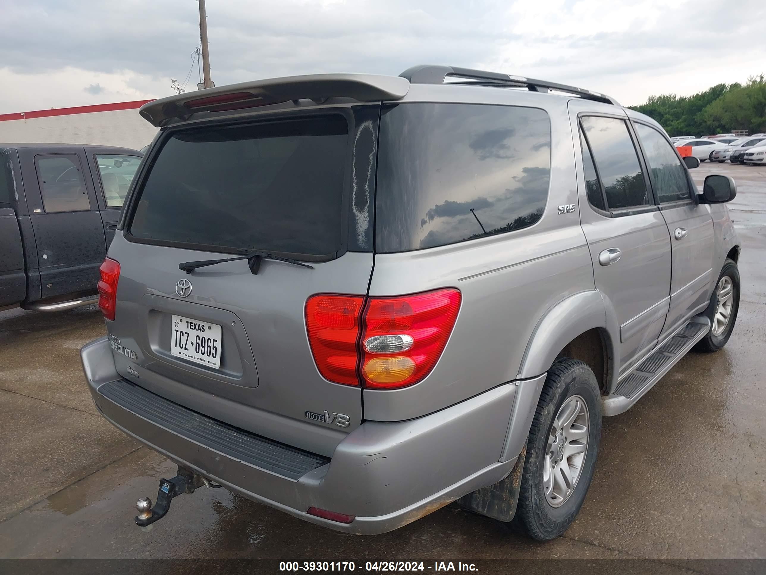 Photo 3 VIN: 5TDZT34AX3S147902 - TOYOTA SEQUOIA 