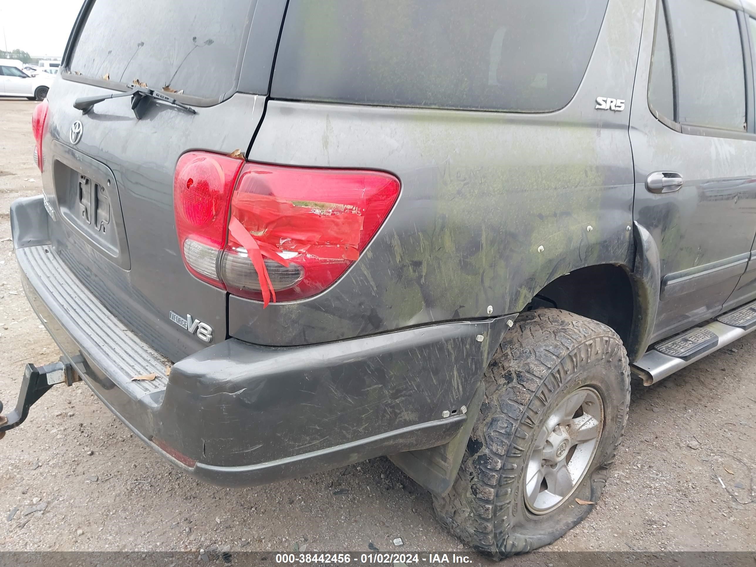 Photo 5 VIN: 5TDZT34AX6S265341 - TOYOTA SEQUOIA 