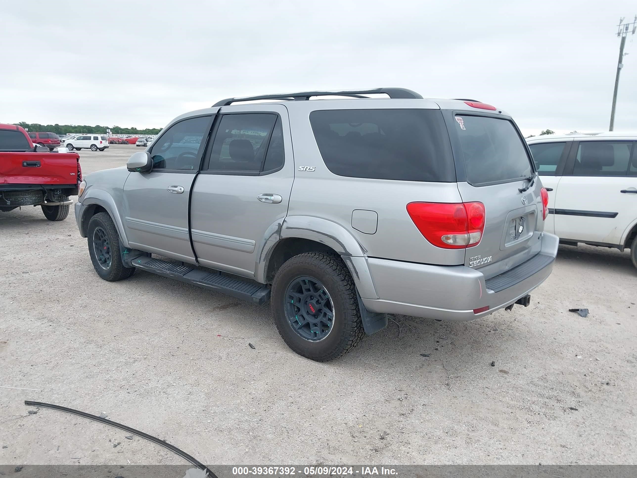 Photo 2 VIN: 5TDZT34AX7S287485 - TOYOTA SEQUOIA 