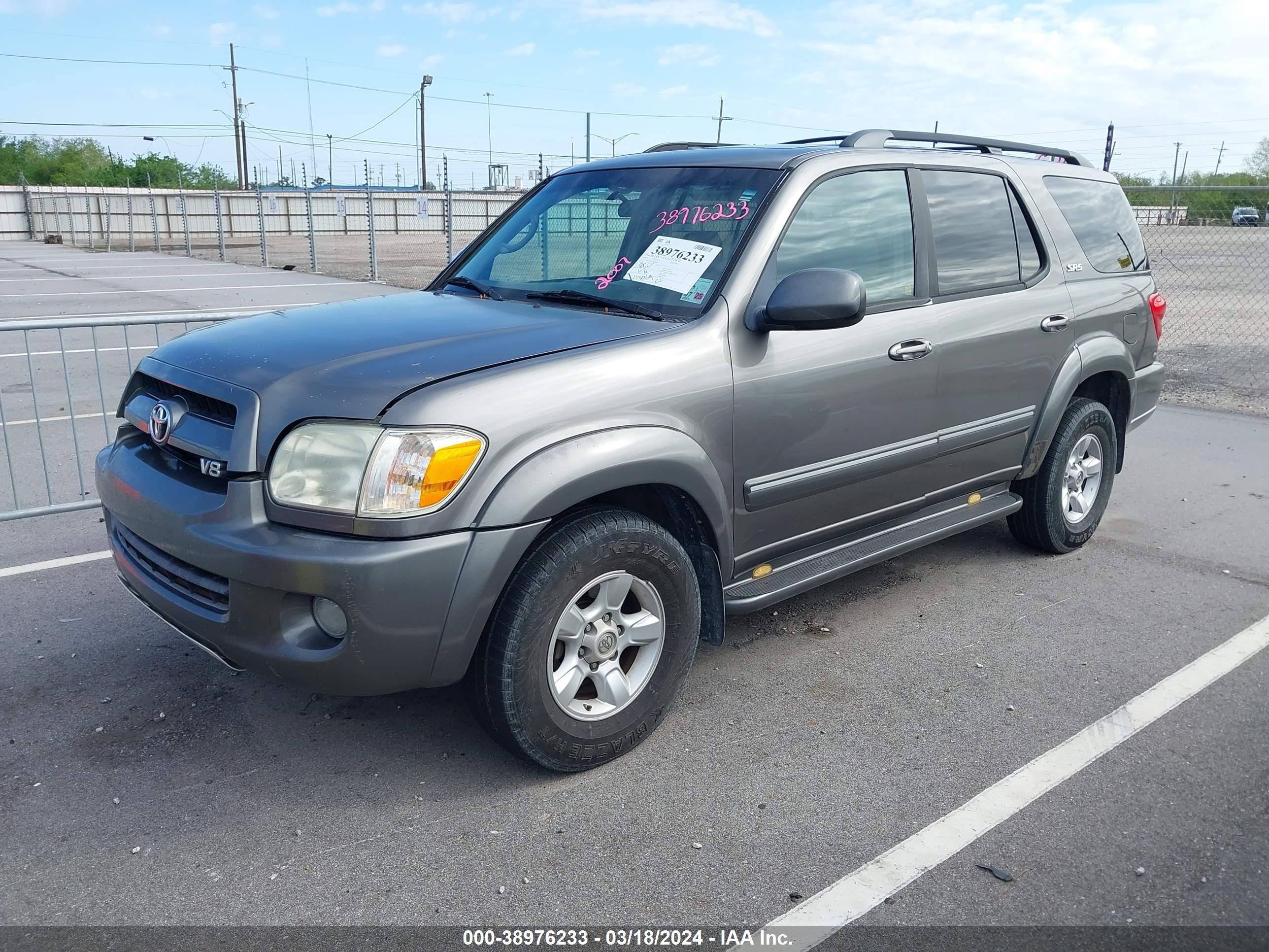 Photo 1 VIN: 5TDZT34AX7S294467 - TOYOTA SEQUOIA 