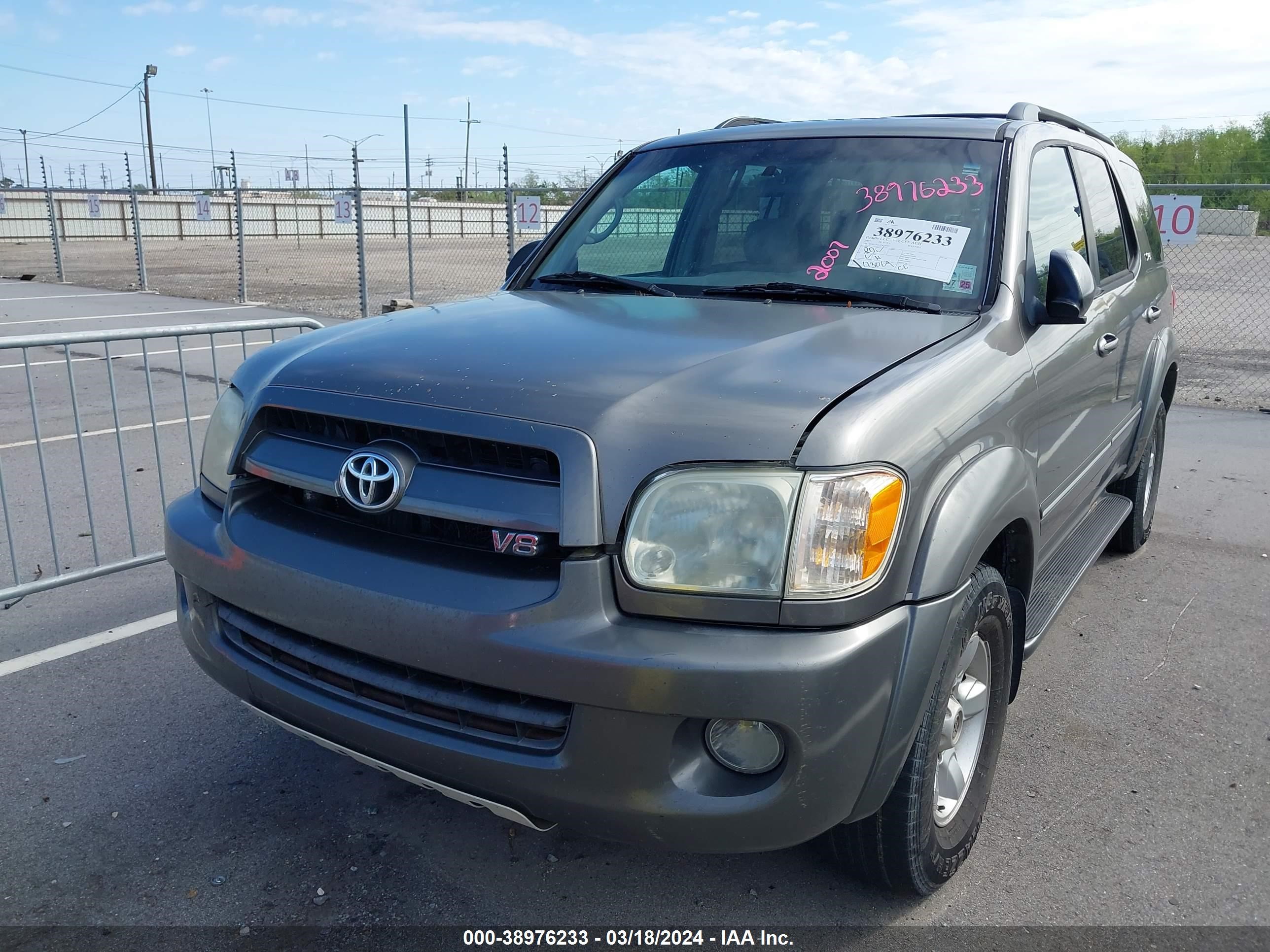 Photo 5 VIN: 5TDZT34AX7S294467 - TOYOTA SEQUOIA 