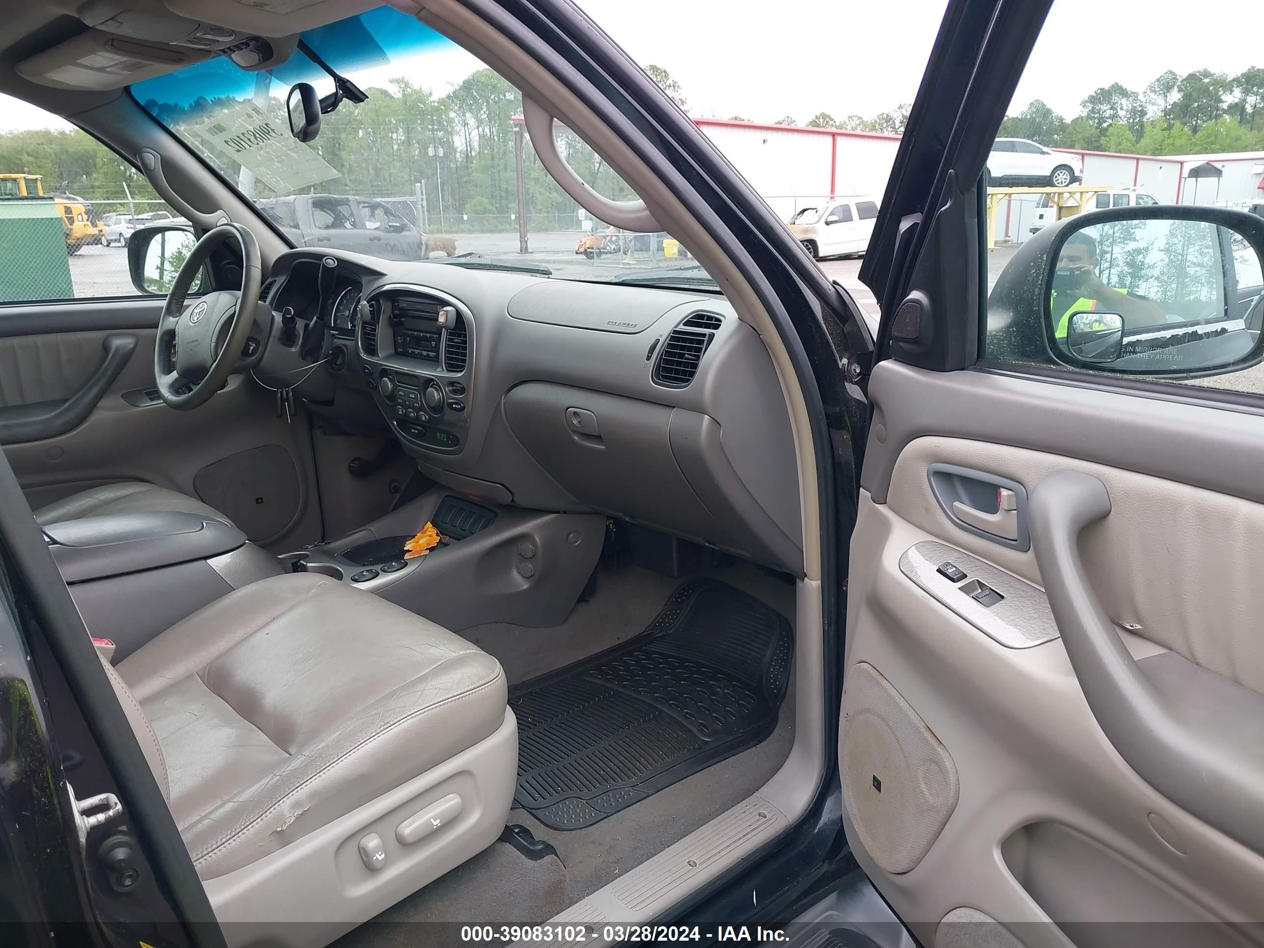 Photo 4 VIN: 5TDZT38A05S246547 - TOYOTA SEQUOIA 