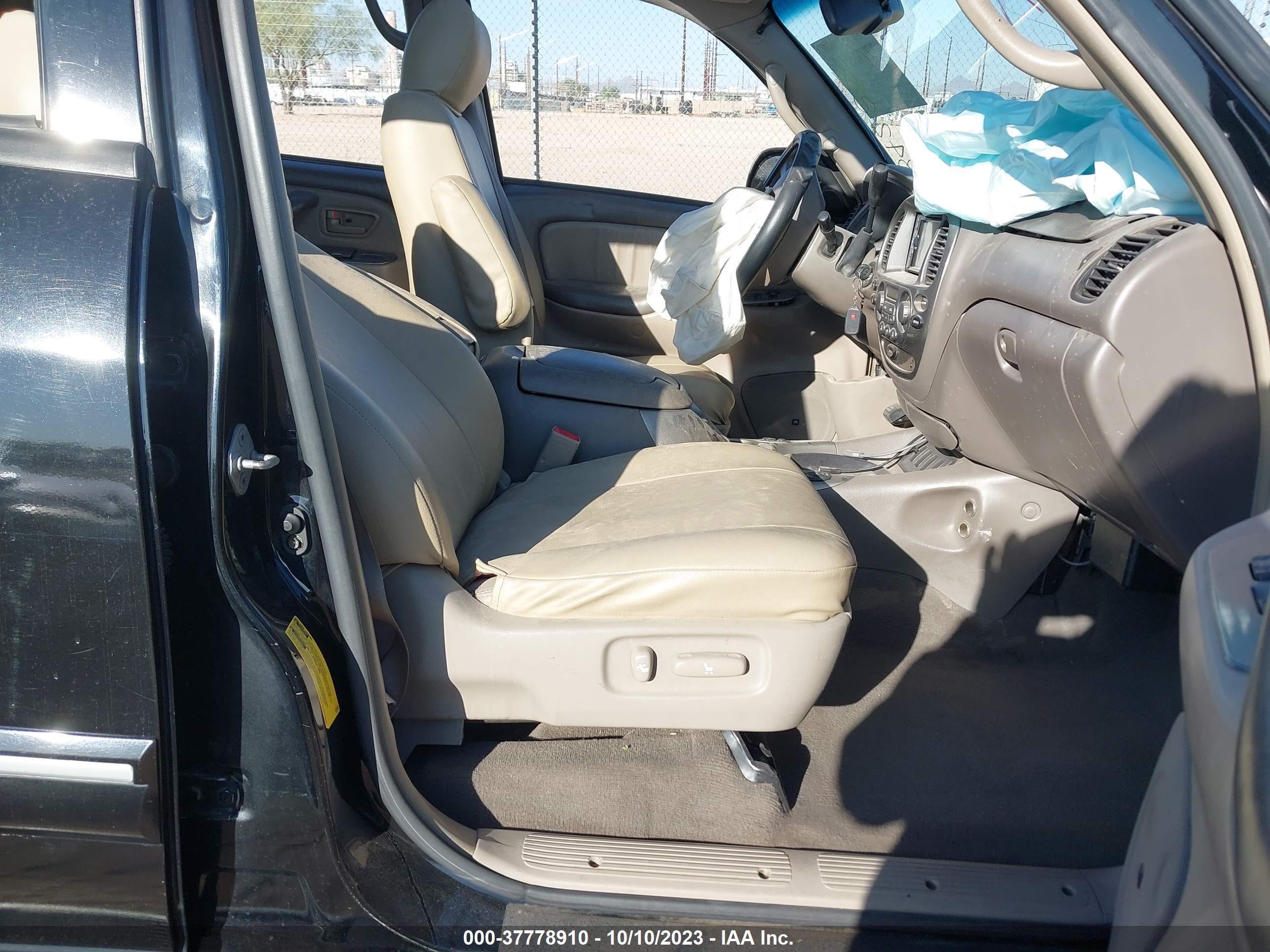 Photo 4 VIN: 5TDZT38A07S284282 - TOYOTA SEQUOIA 