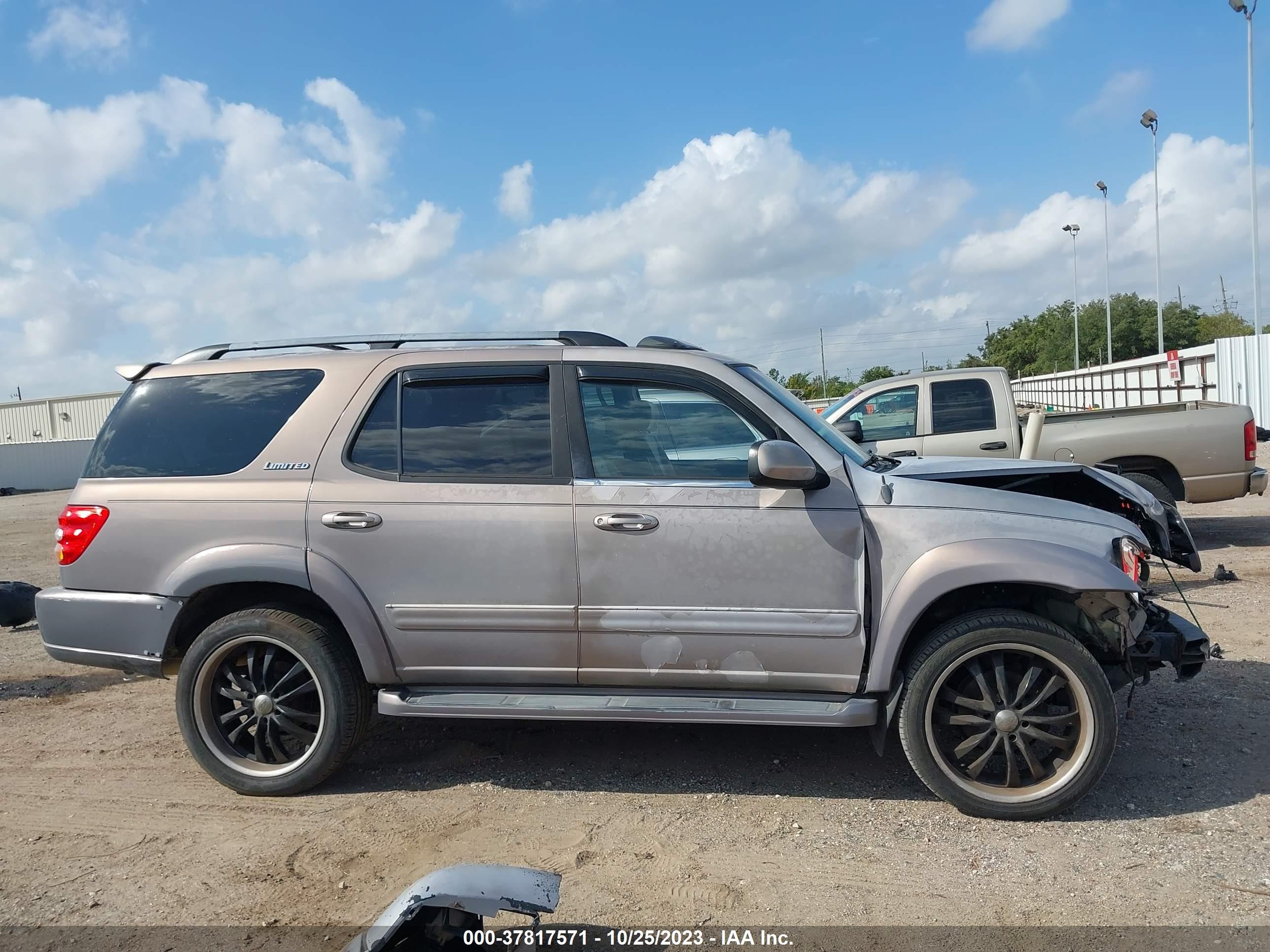 Photo 13 VIN: 5TDZT38A21S051043 - TOYOTA SEQUOIA 