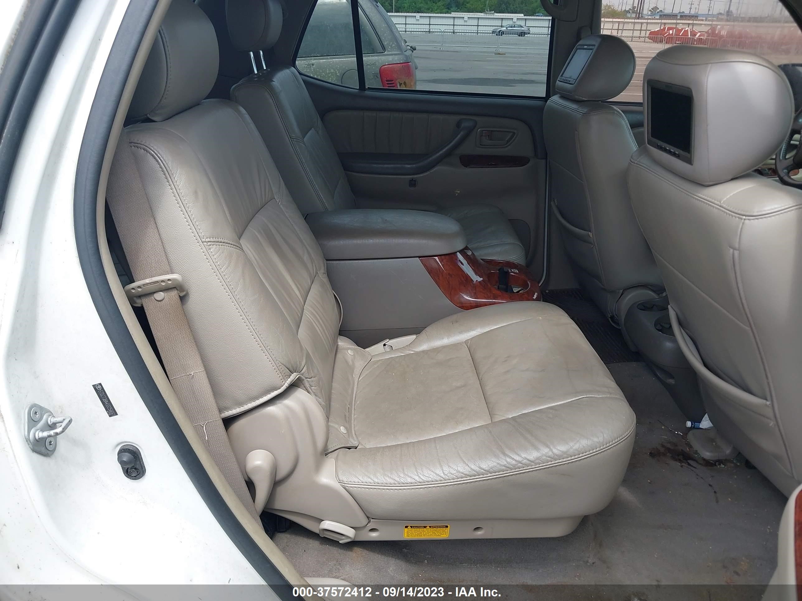 Photo 7 VIN: 5TDZT38A45S256661 - TOYOTA SEQUOIA 