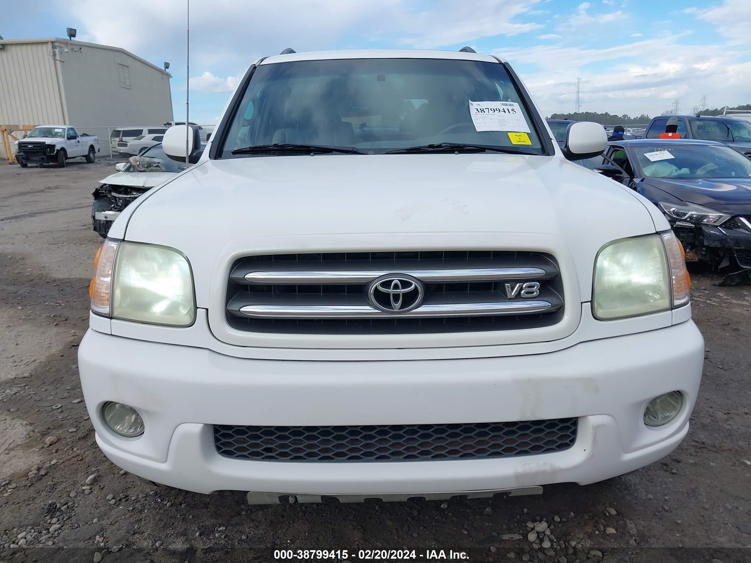 Photo 11 VIN: 5TDZT38A63S182124 - TOYOTA SEQUOIA 