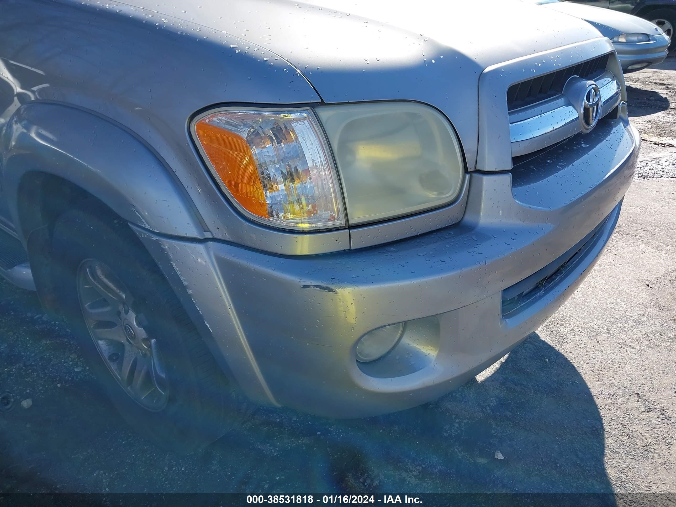 Photo 5 VIN: 5TDZT38A65S260002 - TOYOTA SEQUOIA 