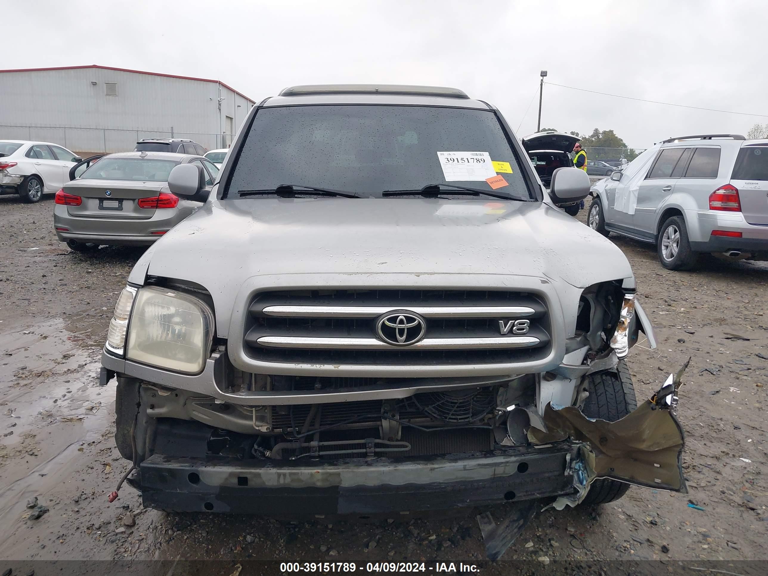 Photo 12 VIN: 5TDZT38A71S012366 - TOYOTA SEQUOIA 