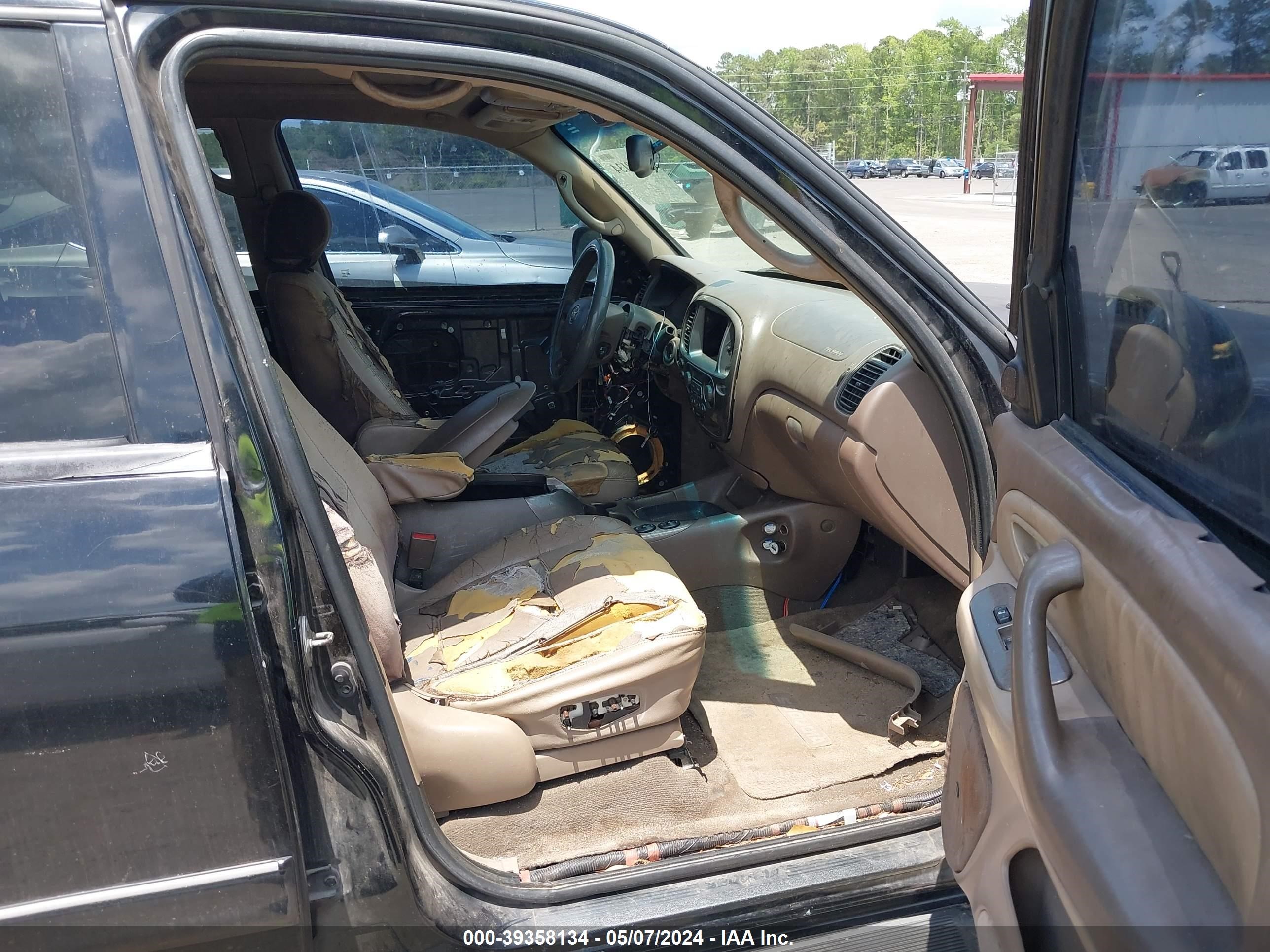 Photo 4 VIN: 5TDZT38A73S166353 - TOYOTA SEQUOIA 