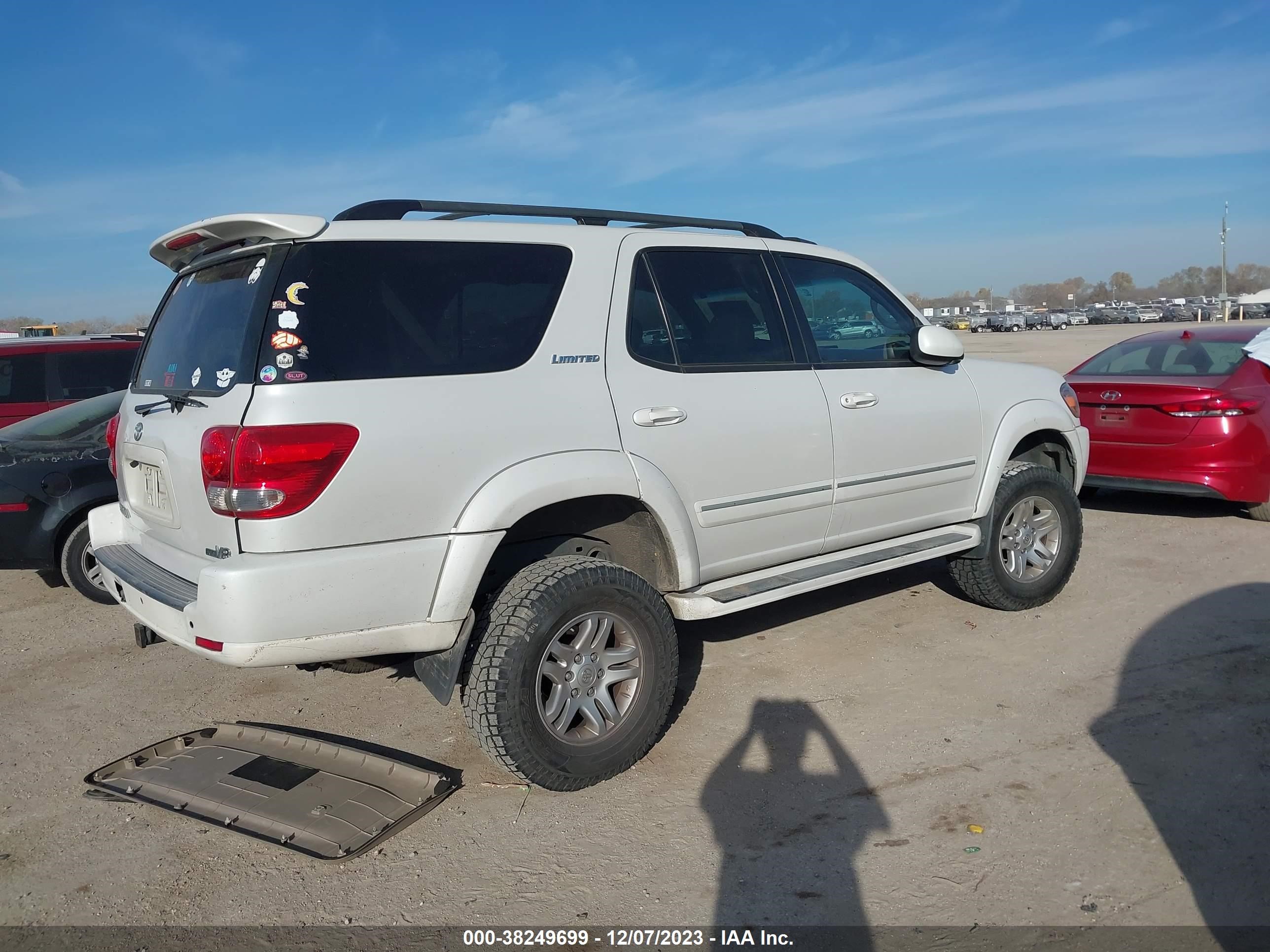 Photo 3 VIN: 5TDZT38A86S282424 - TOYOTA SEQUOIA 