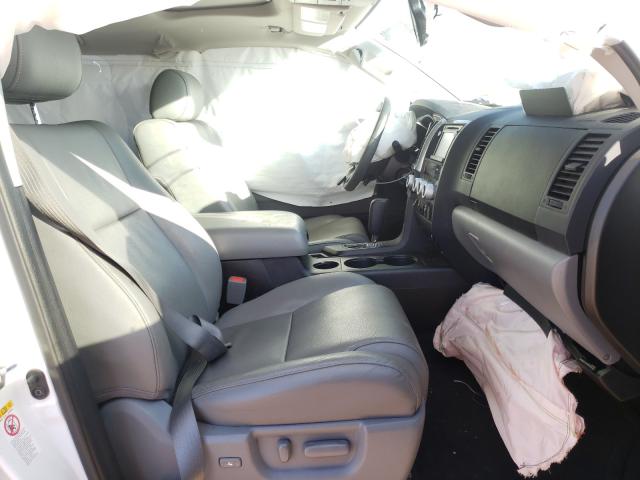 Photo 4 VIN: 5TDZY5G12KS073687 - TOYOTA SEQUOIA SR 