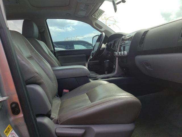 Photo 4 VIN: 5TDZY5G13BS036793 - TOYOTA SEQUOIA SR 