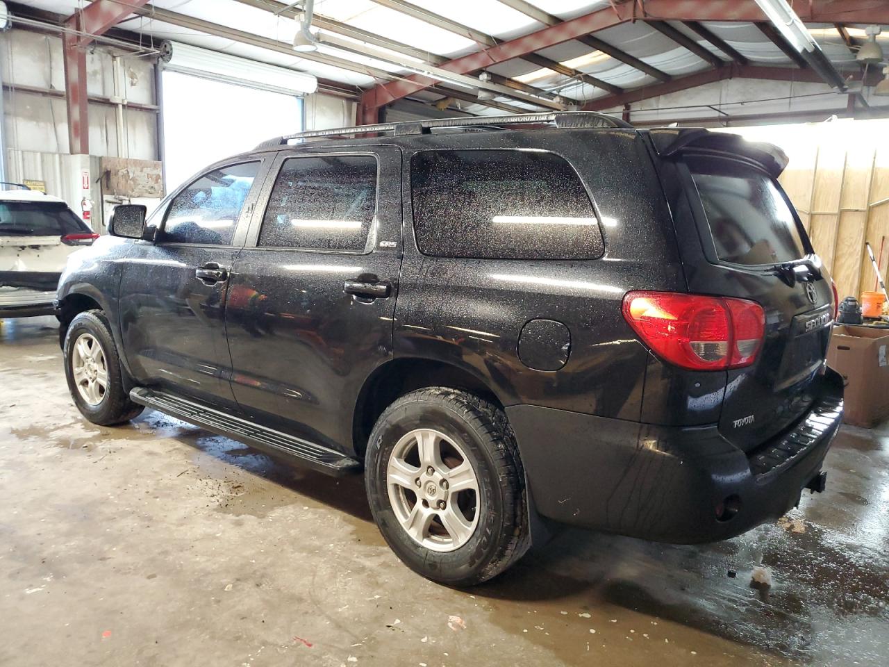 Photo 1 VIN: 5TDZY5G19AS028132 - TOYOTA SEQUOIA 