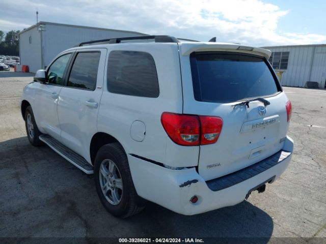 Photo 2 VIN: 5TDZY5G19AS029233 - TOYOTA SEQUOIA 