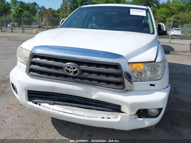 Photo 5 VIN: 5TDZY5G19AS029233 - TOYOTA SEQUOIA 