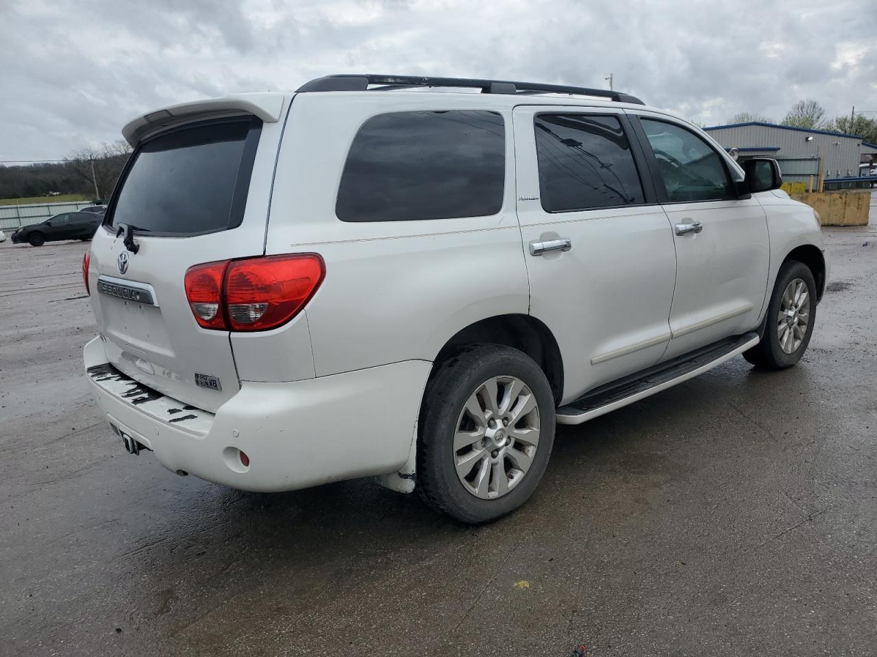 Photo 2 VIN: 5TDZY67A68S004032 - TOYOTA SEQUOIA 