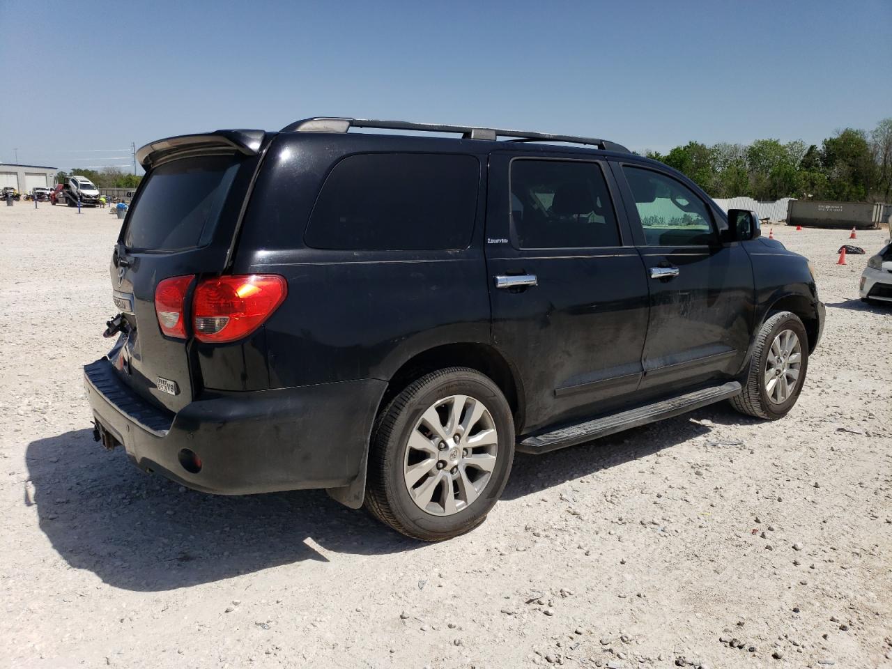 Photo 2 VIN: 5TDZY68A18S009654 - TOYOTA SEQUOIA 