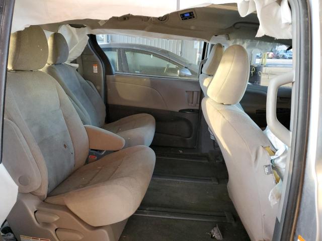 Photo 5 VIN: 5TDZZ3DC0HS886591 - TOYOTA SIENNA 