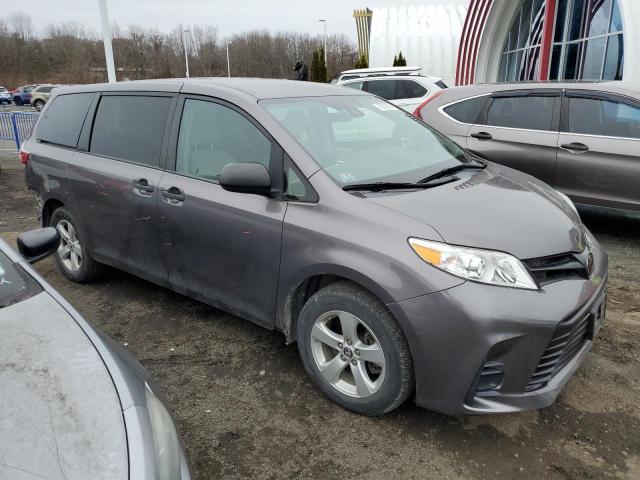 Photo 3 VIN: 5TDZZ3DC0KS991798 - TOYOTA SIENNA 