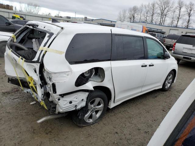 Photo 2 VIN: 5TDZZ3DC0LS026134 - TOYOTA SIENNA L 