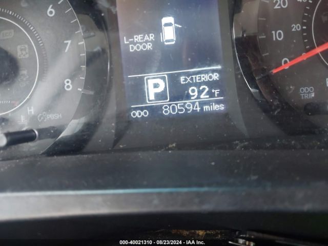 Photo 6 VIN: 5TDZZ3DC1HS823211 - TOYOTA SIENNA 