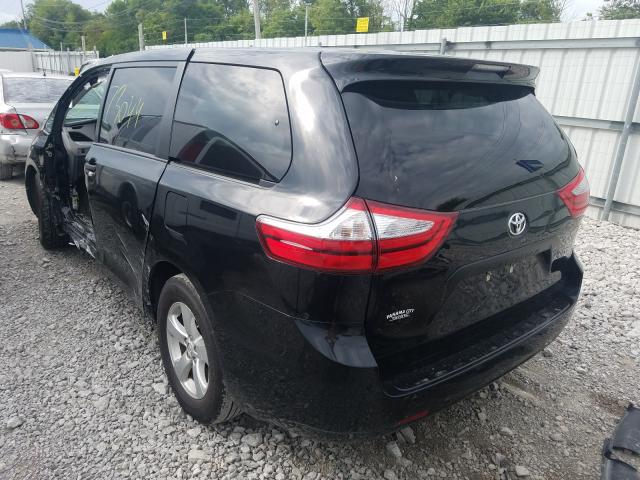 Photo 2 VIN: 5TDZZ3DC1HS826268 - TOYOTA SIENNA 