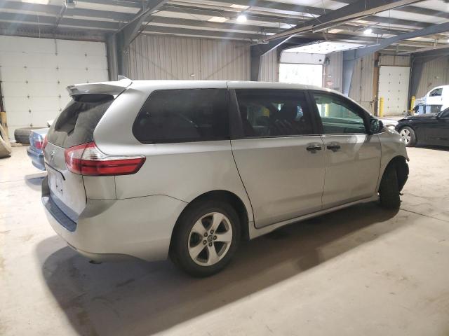 Photo 2 VIN: 5TDZZ3DC2KS983346 - TOYOTA SIENNA 