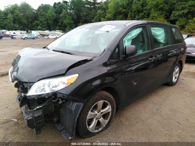 Photo 1 VIN: 5TDZZ3DC3HS807317 - TOYOTA SIENNA 