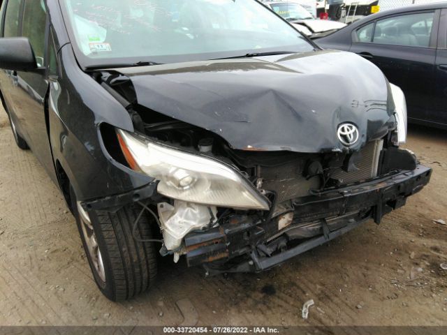 Photo 5 VIN: 5TDZZ3DC3HS807317 - TOYOTA SIENNA 