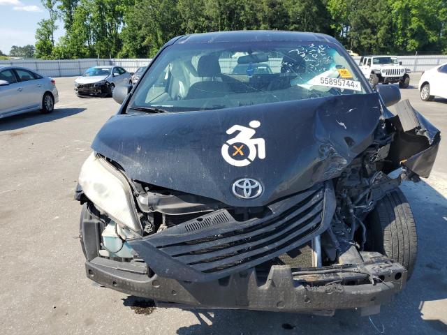 Photo 4 VIN: 5TDZZ3DC3HS885564 - TOYOTA SIENNA 