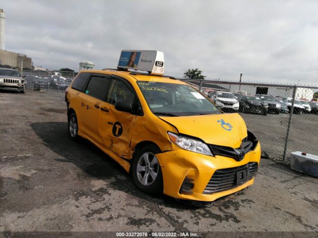 Photo 5 VIN: 5TDZZ3DC3KS018172 - TOYOTA SIENNA 