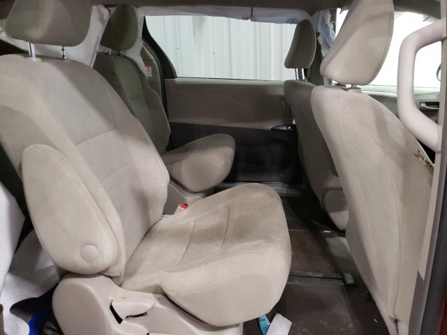 Photo 5 VIN: 5TDZZ3DC4JS939427 - TOYOTA SIENNA L 