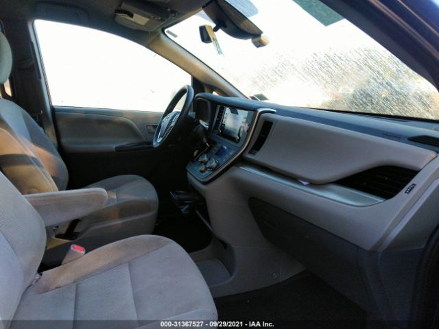 Photo 4 VIN: 5TDZZ3DC4LS040442 - TOYOTA SIENNA 