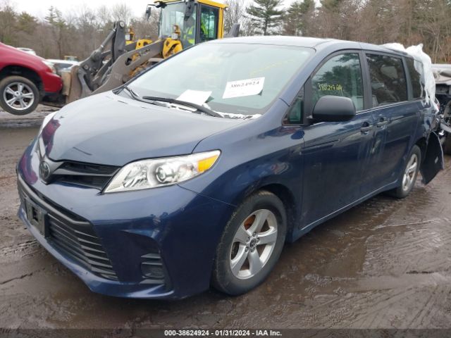 Photo 1 VIN: 5TDZZ3DC4LS082657 - TOYOTA SIENNA 