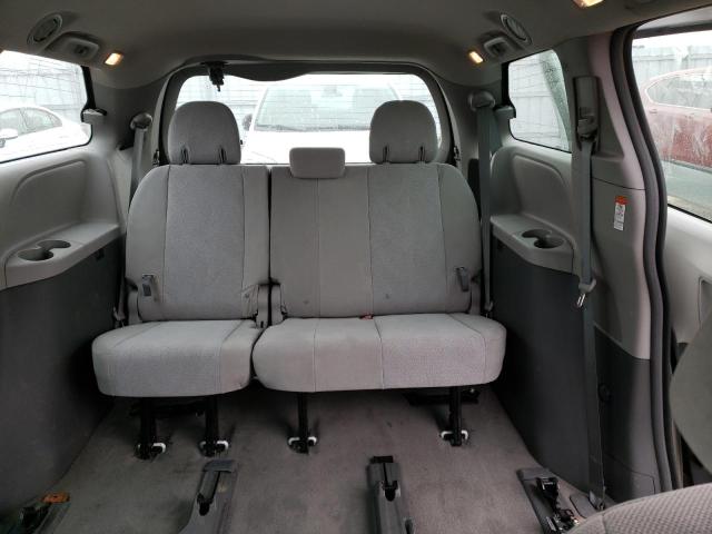 Photo 9 VIN: 5TDZZ3DC5JS930865 - TOYOTA SIENNA L 