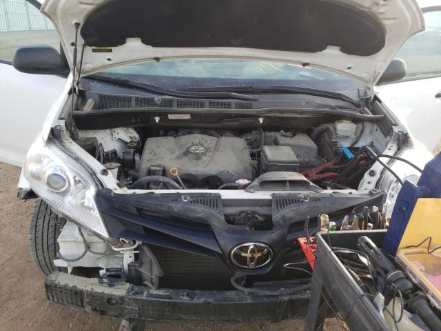 Photo 6 VIN: 5TDZZ3DC5JS938593 - TOYOTA SIENNA L 