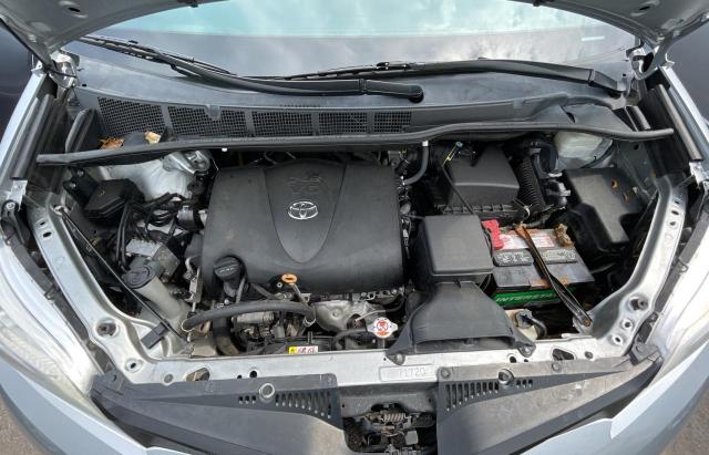 Photo 6 VIN: 5TDZZ3DC5LS030244 - TOYOTA SIENNA L 