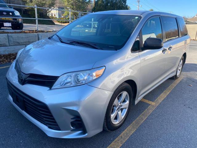 Photo 1 VIN: 5TDZZ3DC5LS030244 - TOYOTA SIENNA L 