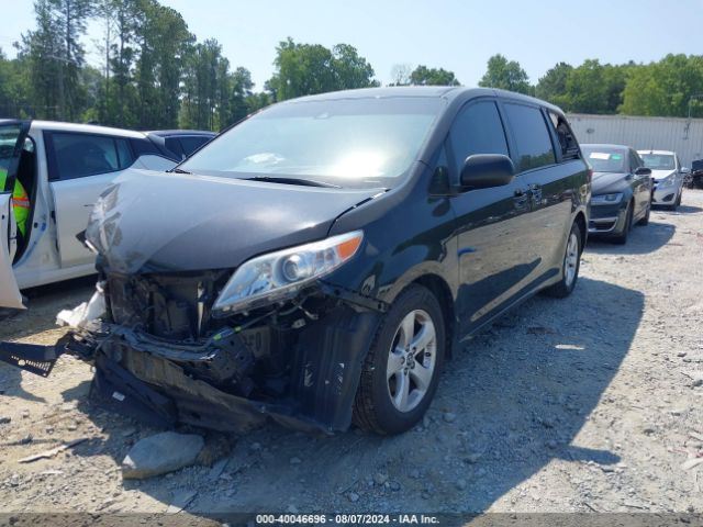 Photo 1 VIN: 5TDZZ3DC5LS052860 - TOYOTA SIENNA 