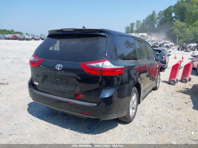 Photo 3 VIN: 5TDZZ3DC5LS052860 - TOYOTA SIENNA 