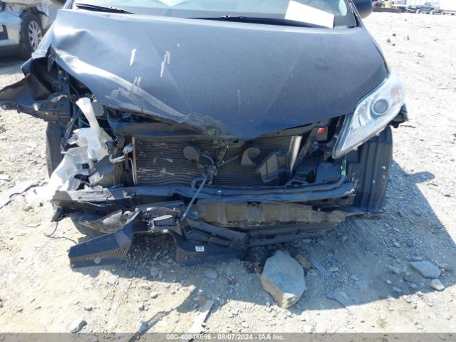 Photo 5 VIN: 5TDZZ3DC5LS052860 - TOYOTA SIENNA 